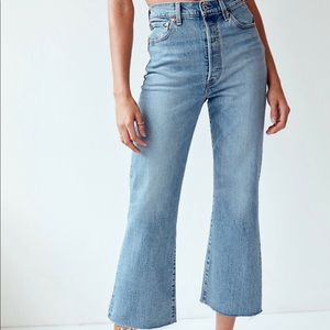 Levi’s ribcage cropped flare jeans - 25